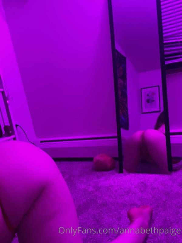 I better see you cowards subbing to me if you want more 👅💦