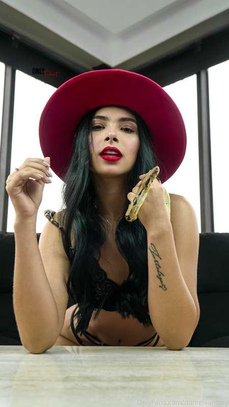 con esta belleza 🐍🔥les cuento que fue todo un reto 😂😈