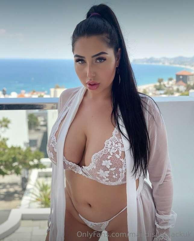 This is the view you’ve been craving, right baby? ❤️