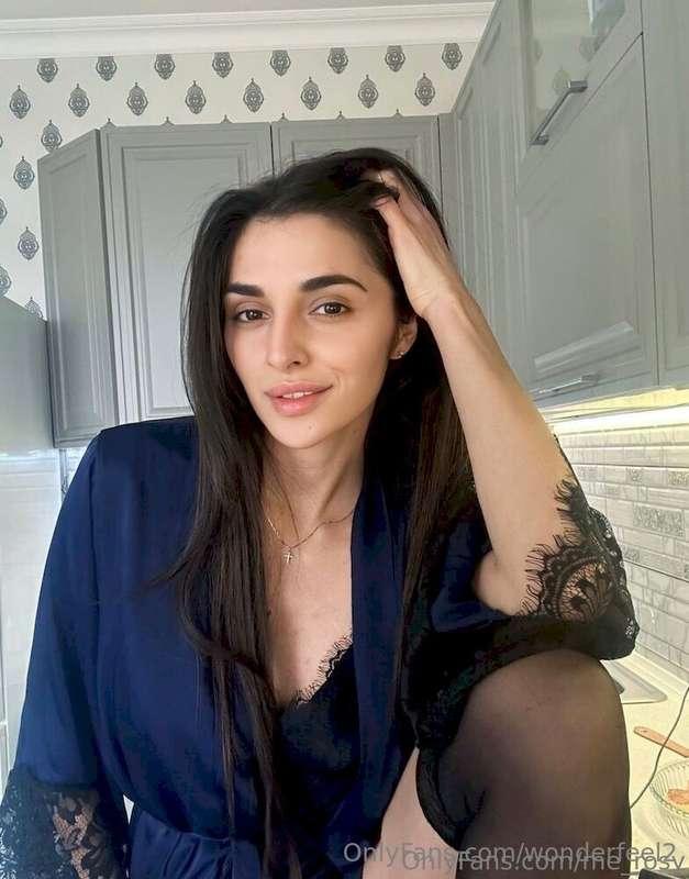 𝐅𝐑𝐄𝐄𝐄 𝐒𝐔𝐁𝐒𝐂𝐑𝐈𝐏𝐓𝐈𝐎𝐍🟢CLICK HERE - @rosy_mur🟢This cutie is onli..