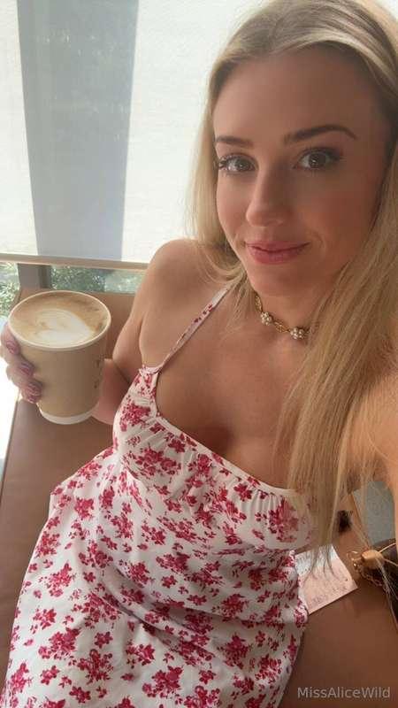 Already 9 am in Japan! 💋