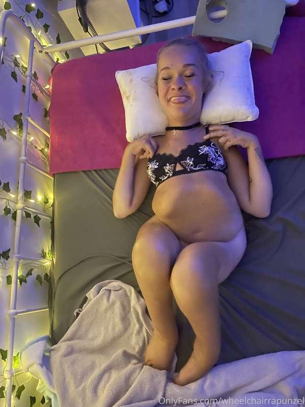 You come home to me in your bed, what do you do :)