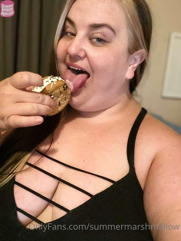Late night snack. 😜