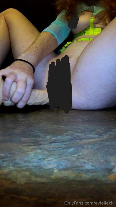 A six minute video. Anal play time. Masturbation with my fin..