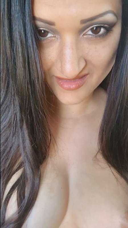 Won't you CUM to mommy this new years?  I'm sooo ready for i..