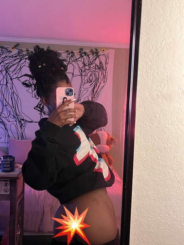 she wanted to say hi 😜
