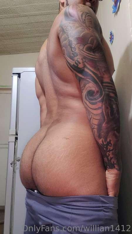 take off my pants and fuck me😈😈