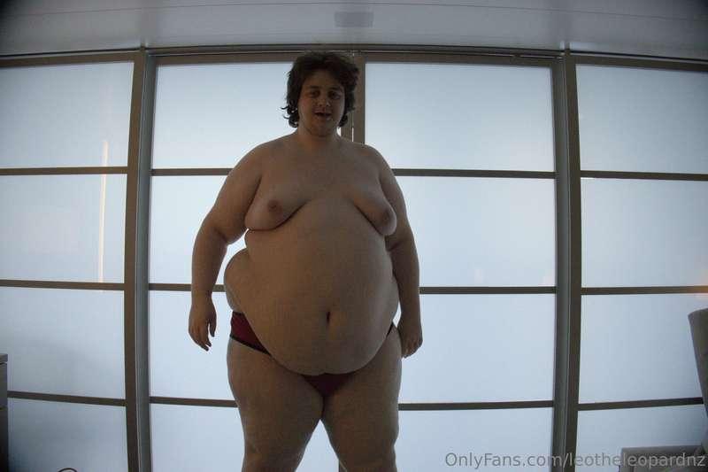 The second to last set of photos from the cruise! Honestly i..