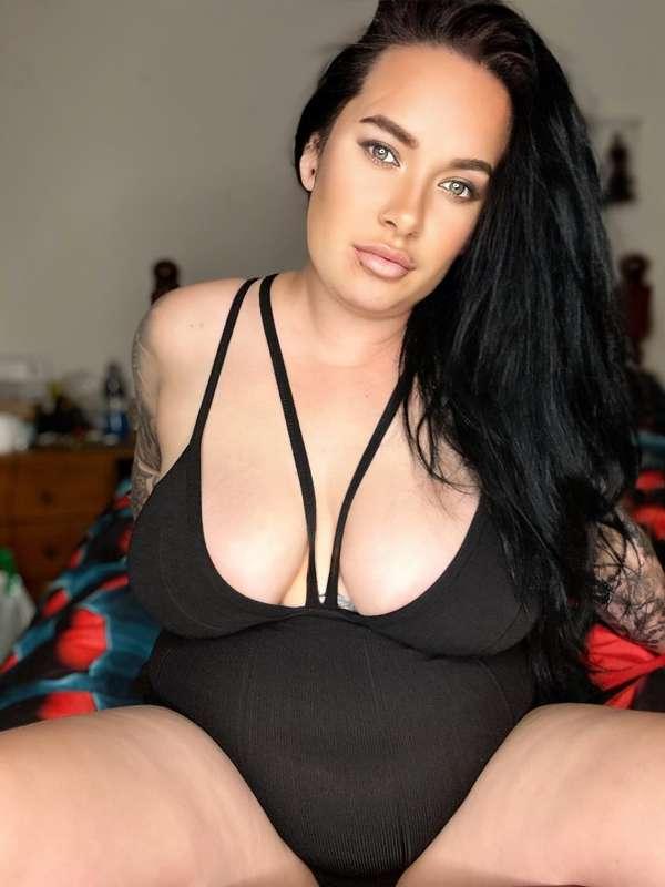 VIP PAGE - @loveinkedivyrose 💕