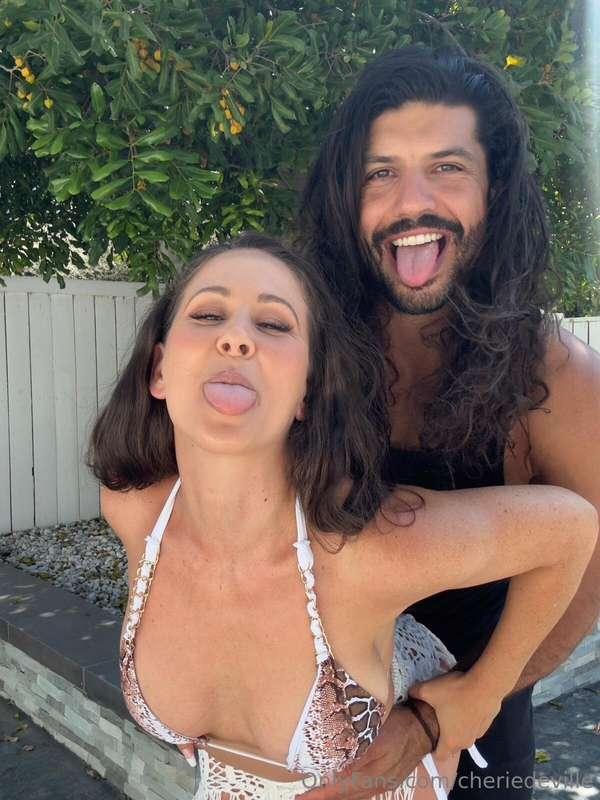 NEW BOY GIRL DROP! I met @theapolloshowx by the pool and bro..