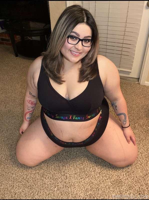 The naughty quiet nerd wants to suck your cock...you letting..