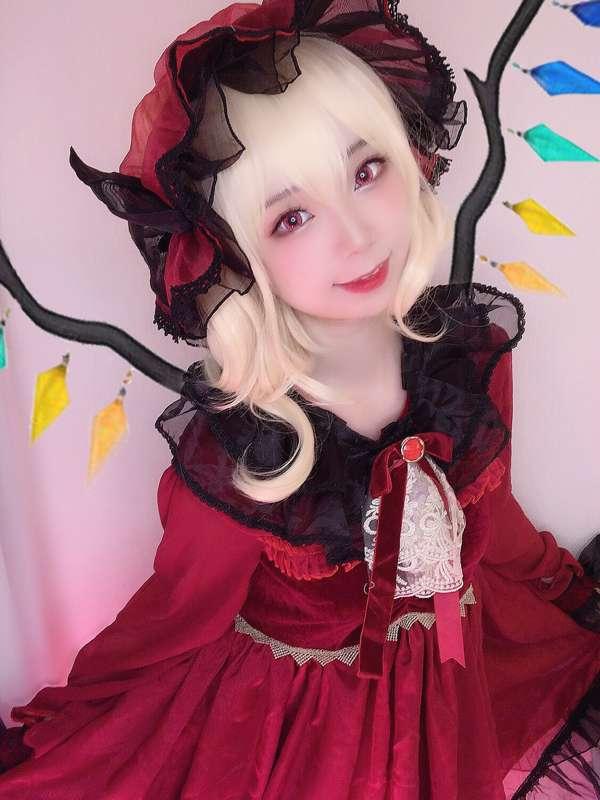 Flandre Bonus selfie <3