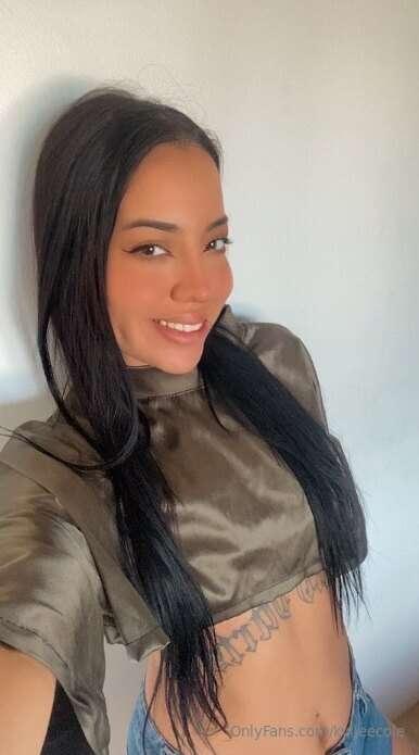 Would you behave if you were here? Or would you try to? 😏