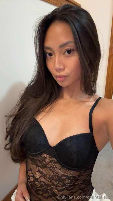 what’s your favorite thing about me? 😝