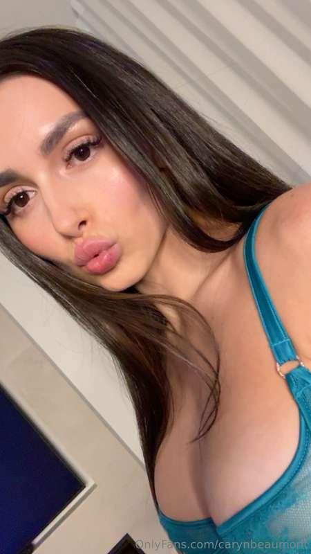 carynbeaumont image #0