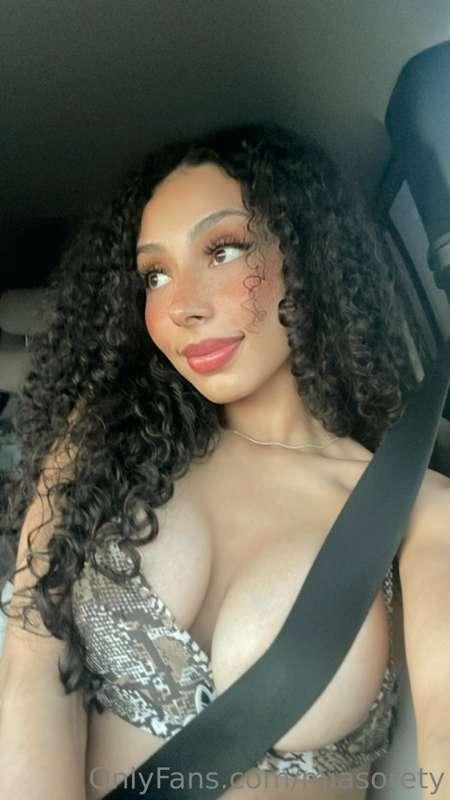 Good afternoon loves 💜