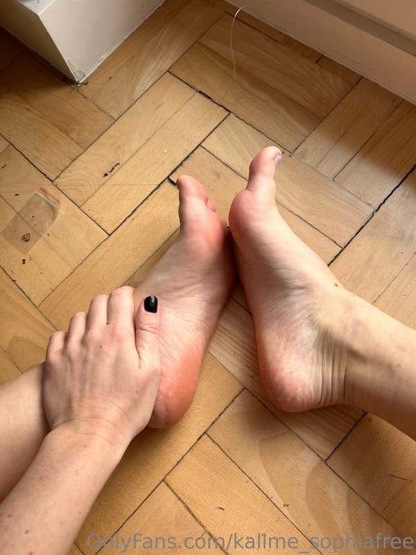 How do you feel about feet content ?