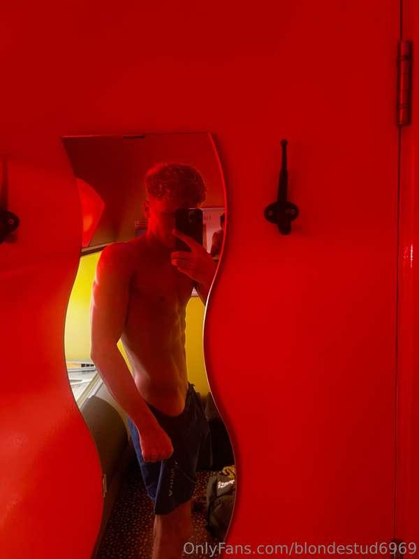 HORNY 24/7!!!