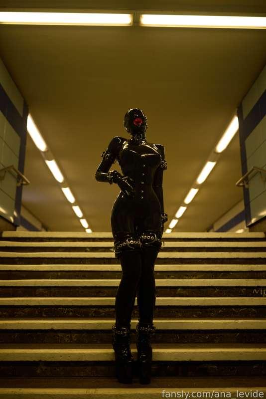 ana_levide image #23