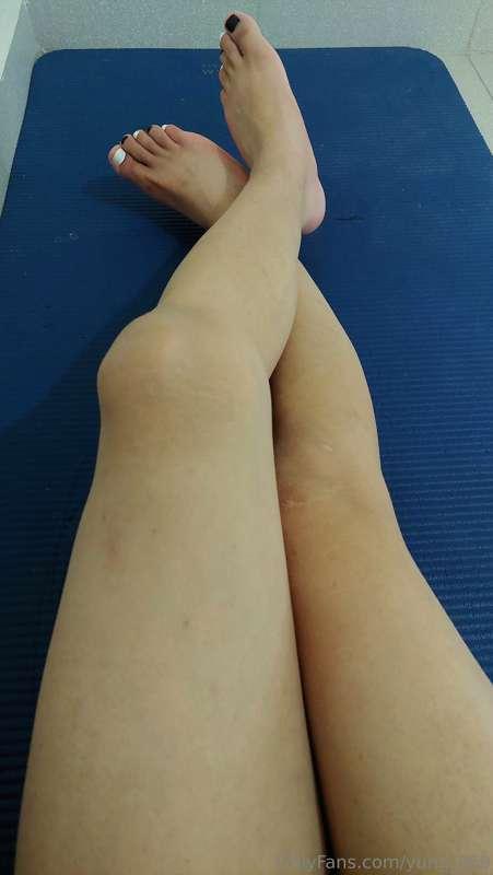 Femboy aparece antes de sus exámenes mañana.
