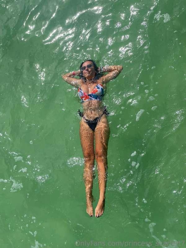 What could I possibly worry about today? Just relaxing… wait..