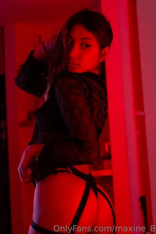 I think I look sexy in red.
