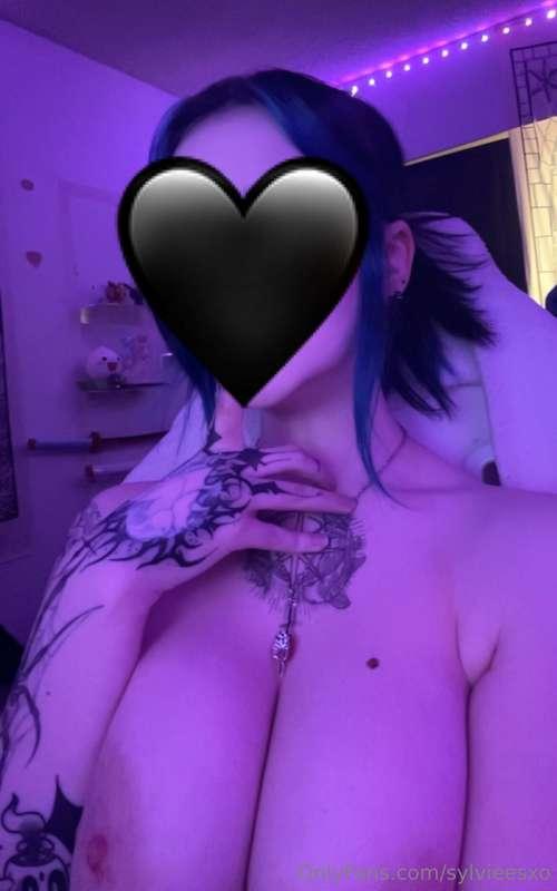 sylvieesxo image #6