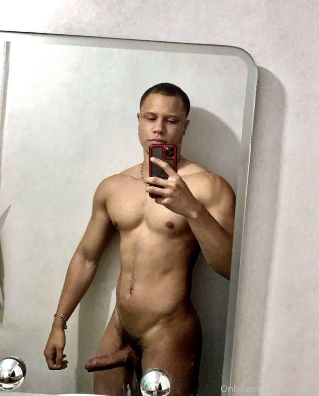 Do you want my Christmas gift? 🍆