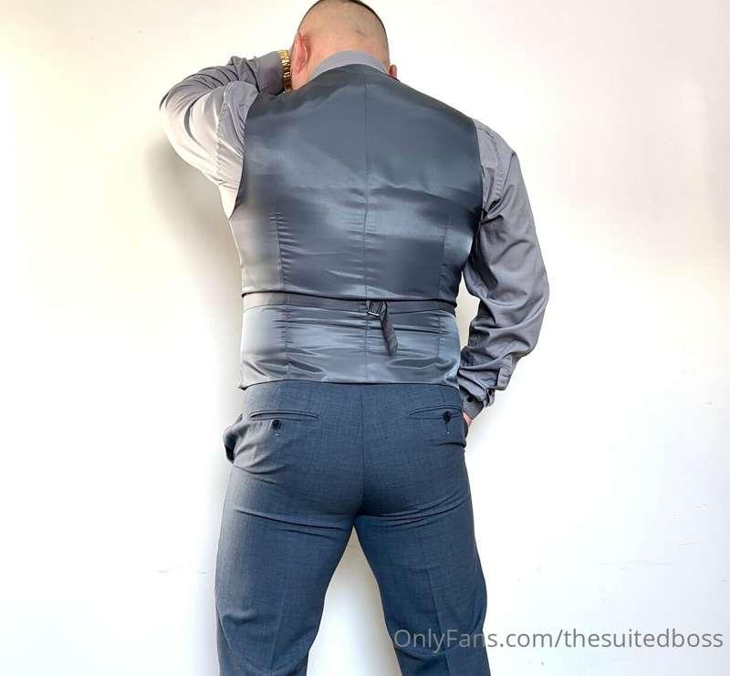 thesuitedboss image #6