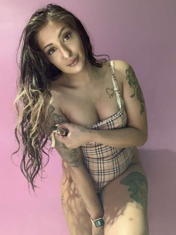 Trying something different…. & new. Comment to let me know i..