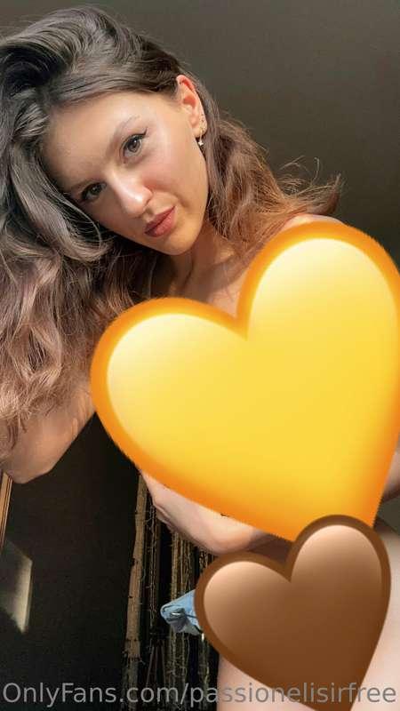 New here - @passionelisir - 💛😜