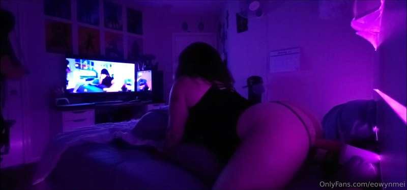 Preview of a video of me fucking a toy im posting next!
