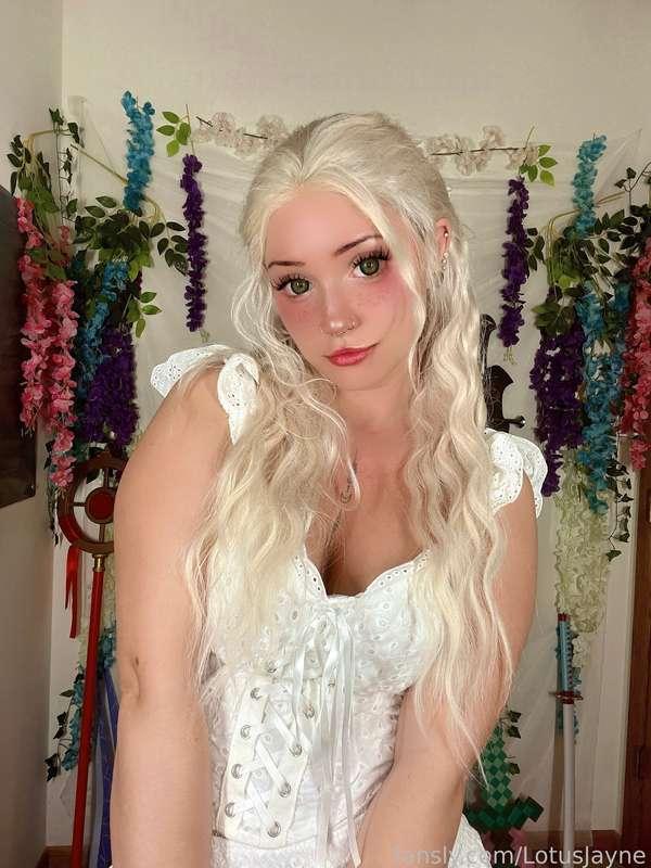 lotusjayne image #3