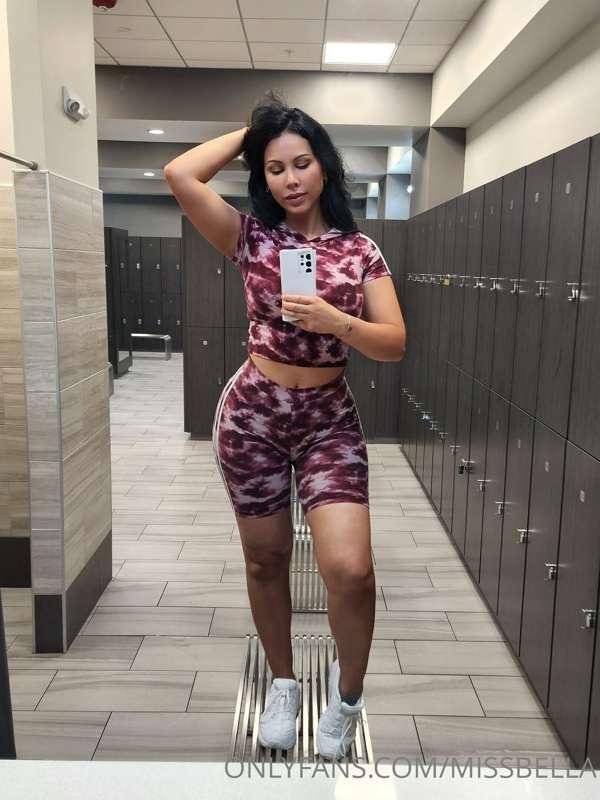Getting that upper body workout in with Phone Lifting at the..