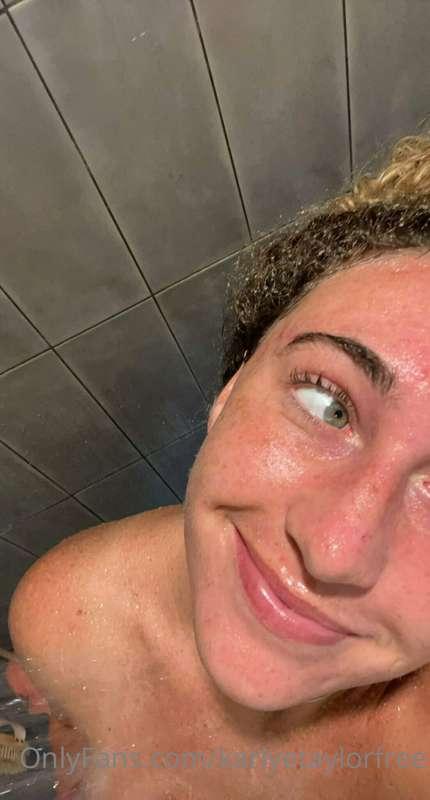 karlyetaylorfree image #0