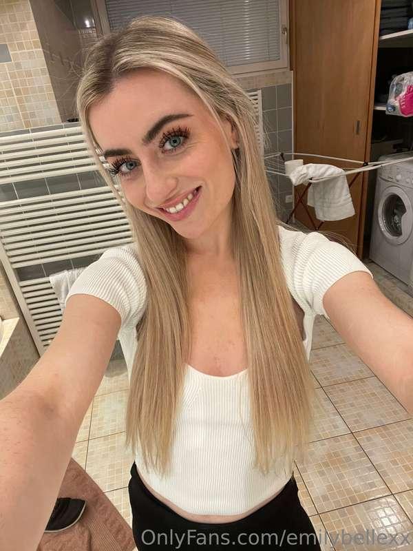 December 2022:

Got horny and was feeling myself a little th..