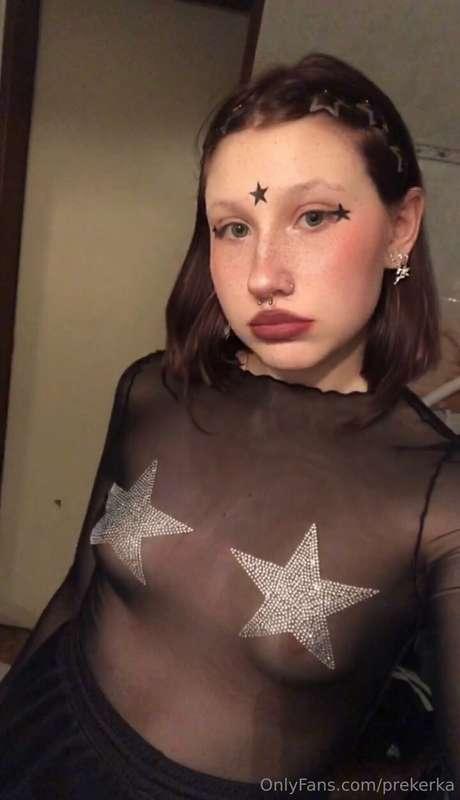 ahojj hihi👼🏻 za 15$ vam moc rada poradne ohodnotim pero a je..