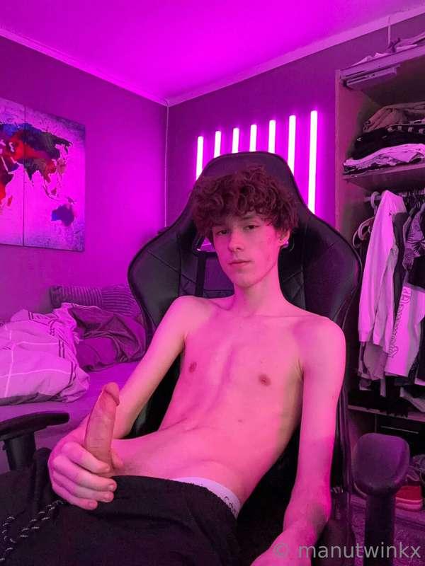 got in touch with this cutie on insta a while back ... now h..