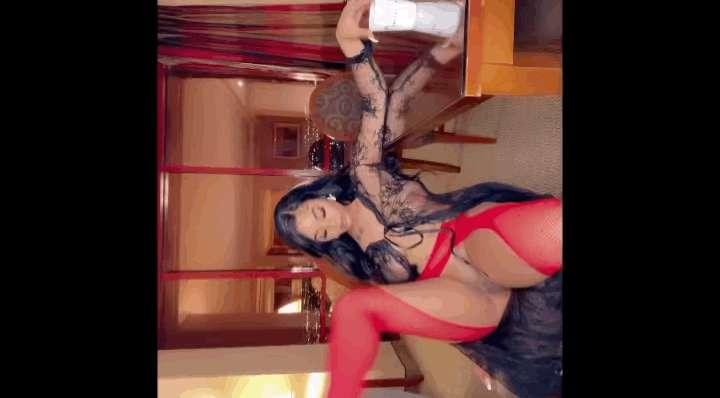 BRAND NEW 𝐅𝐔𝐂𝐊𝐈𝐍𝐆 𝐌𝐘 𝗧𝗢𝗣 𝗙𝗔𝗡 👀

Fucked my Top Fan!!! And he loved it 🏆🥇 my FIRST fan fuck 🍆😻💦💦💦 Liinked at a penthouse in Vegas 😳😳😳 Look at my wet pussy, big ass, &amp; sexy tits jiggle while I bounce on his dick! 🍈 🍈

My most Professional 4K Sex Tape recorded til’ date 🤤