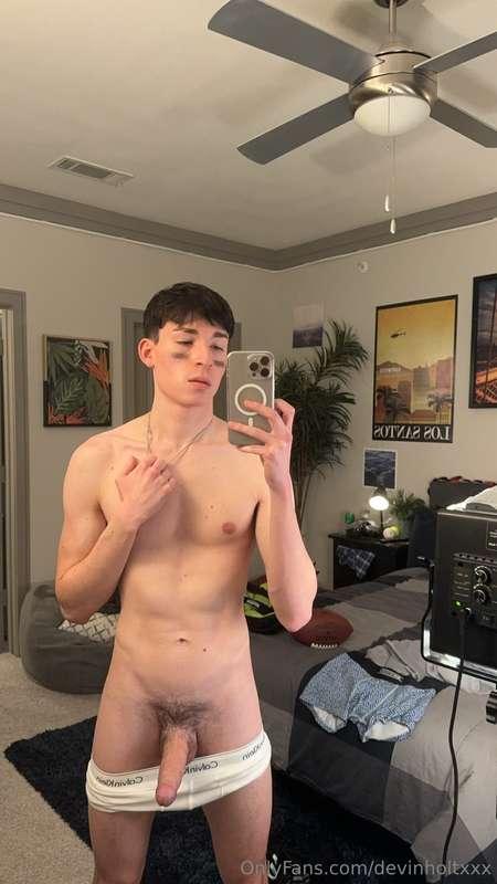 devinholtxxx image #0