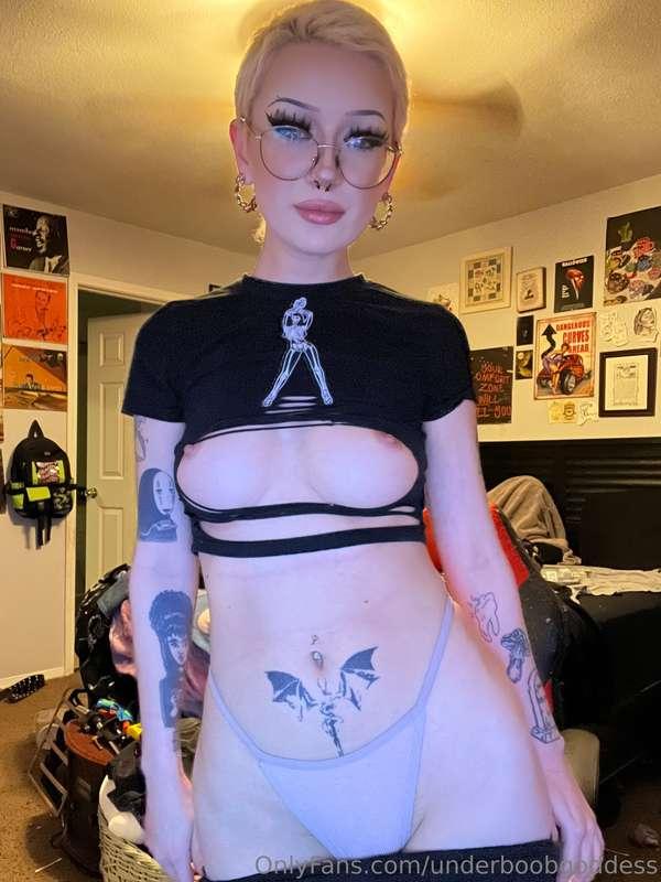 hi babes!i was planning on going live yesterday and today bu..
