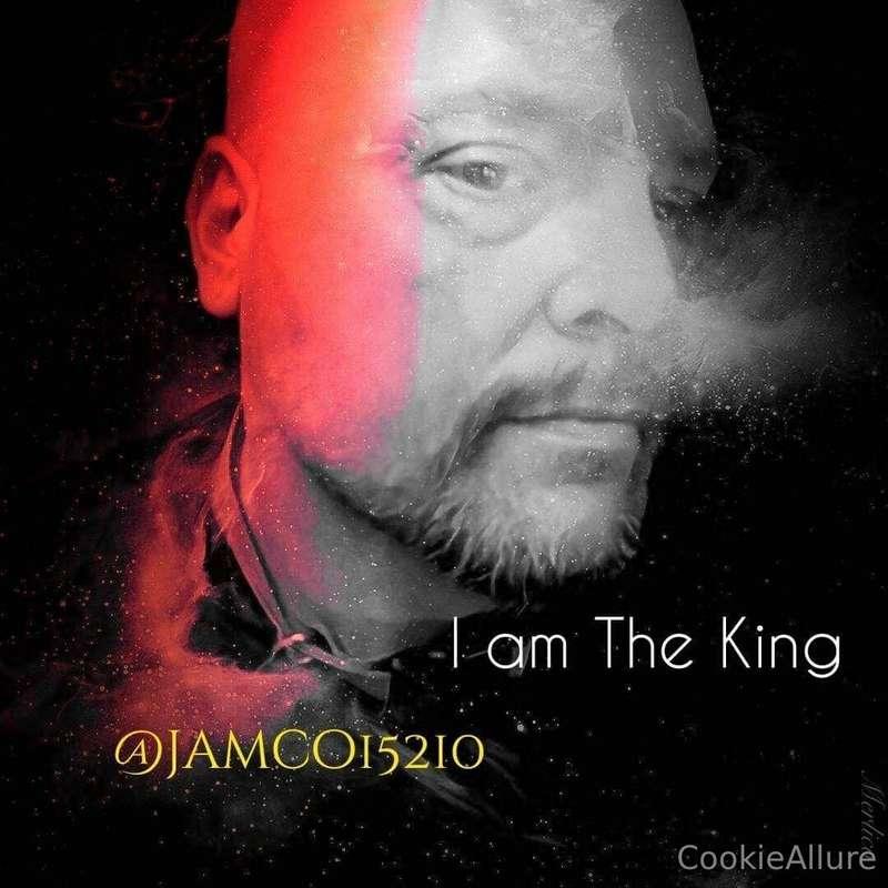 🔥come check out my sexy friend🔥  😈I'm Charlie and I satisfy ..