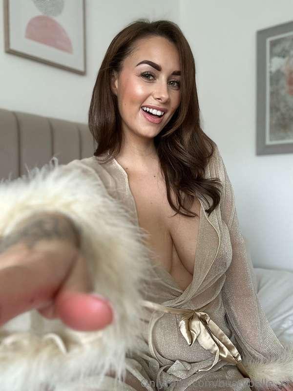 Favourite thing to do? Apart from me of course 😉