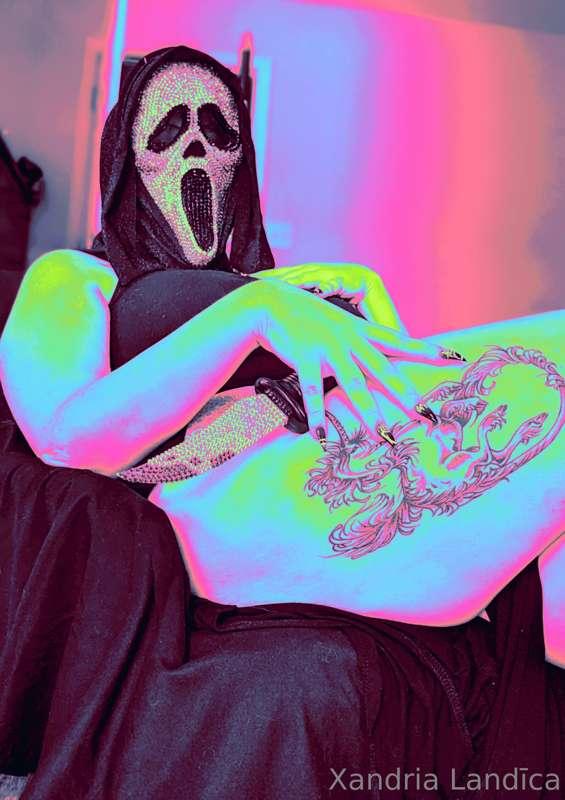 Neon nightmares ❤️‍🔥