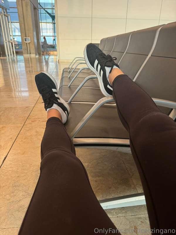 Tired of walking 😩  Flights and airports, when I’m usually i..