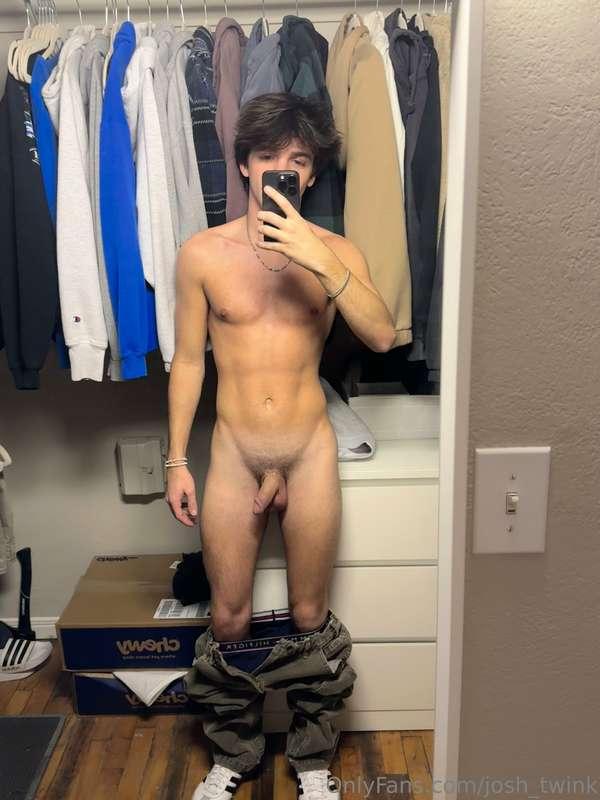 josh_twink image #0