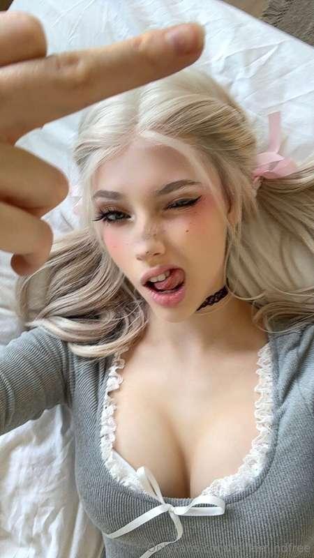 You reached for me... now what are you gonna do with me?😘🥺