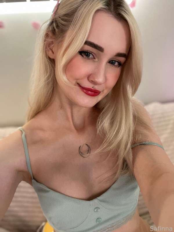 Don't you want to play with me a little?...


𓆩♡𓆪 #toys #tease #blonde #tattoo #naughty #horny #sexy #teen #young #fyp 𓆩♡𓆪