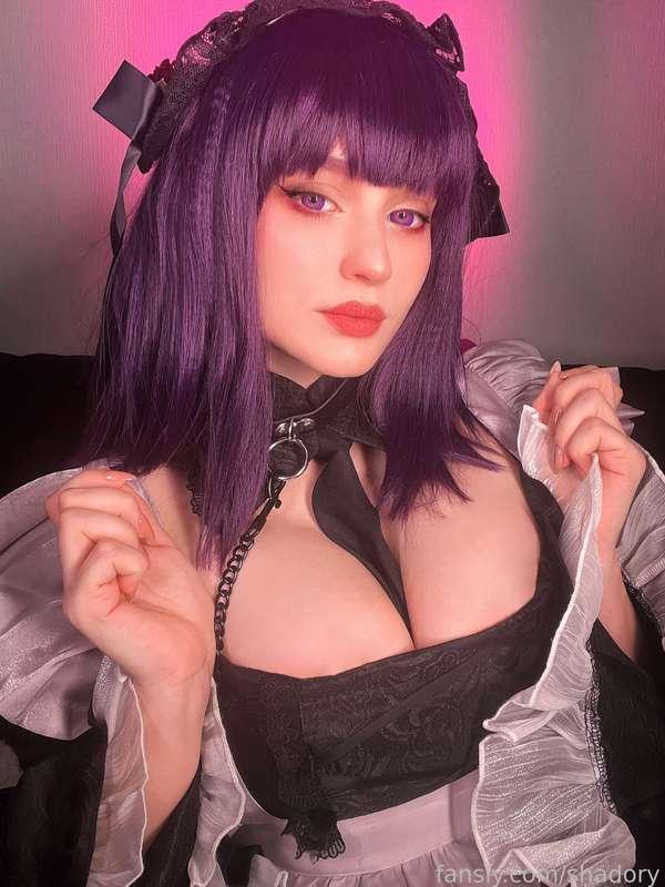 right now I'm doing photoshoots, so it's pretty quiet here, but in a couple of days I'll start actively sharing new shots with you 🥸💖