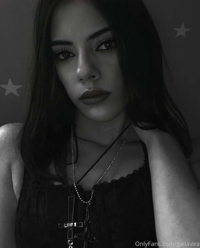 Do you want to feel me? 😈Watch the video darlings and watch ..